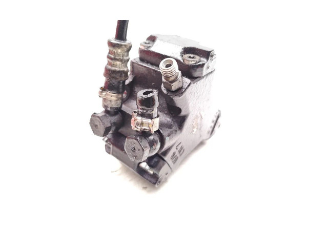 Топливный насос       Opel Combo C  2001 - 2011 года   