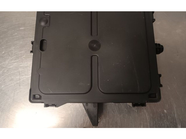 Pojistková skříňka 284B13925R Renault Espace - Grand espace 2019