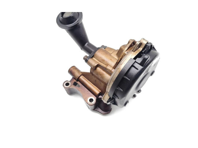 Čerpadlo oleje 03F115105C Seat Leon (1P) CBZB