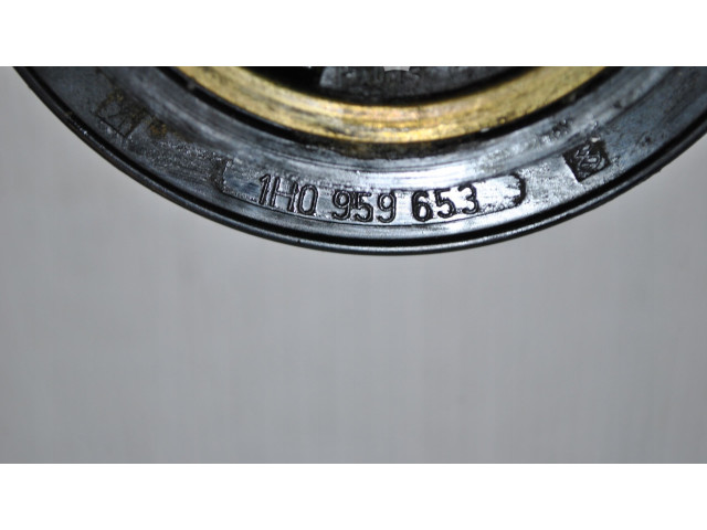 Руль Volkswagen Golf III  1992 - 1997 года 1H0959653      