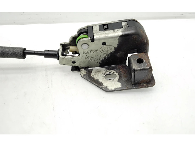 Замок багажника A9067401235, A070016    Volkswagen Crafter 2006 - 2016 года