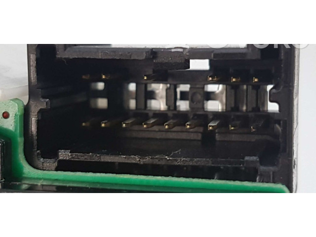 Ручка стеклоочистителей 25260EB60A Nissan Pathfinder R51