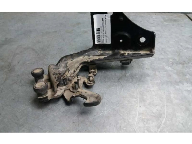 Нижняя лыжа Citroen Berlingo