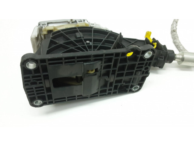 Механизм переключения передач (кулиса) (в салоне)