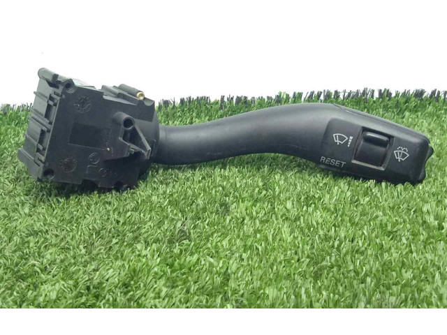 Ручка стеклоочистителей 8E0953503B Audi A4 Allroad