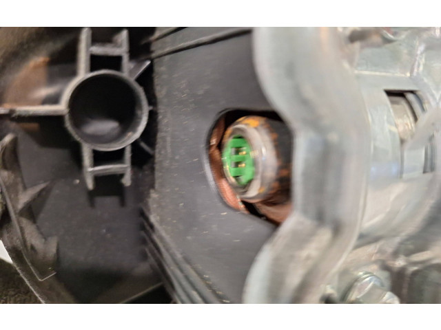 Подушка безопасности водителя    Renault Clio III