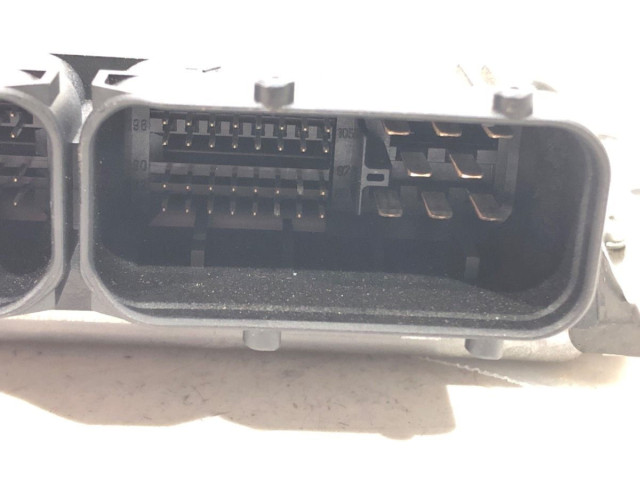 Řídící jednotka MEC35-020 Nissan Altima 2001