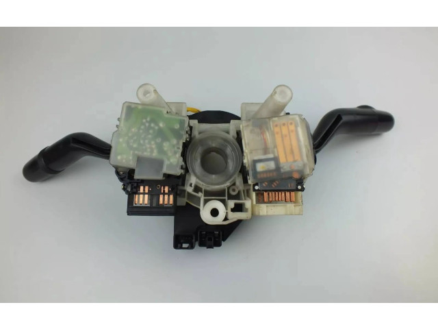 Ручка стеклоочистителей GE6M17B370 Mazda 626