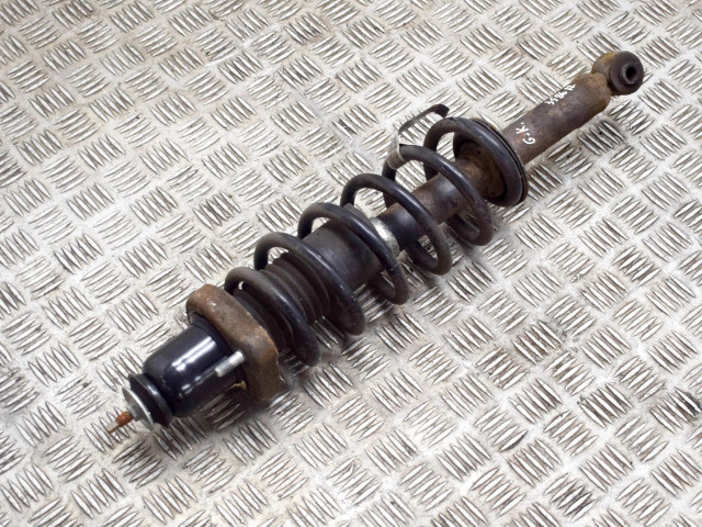 Передний амортизатор