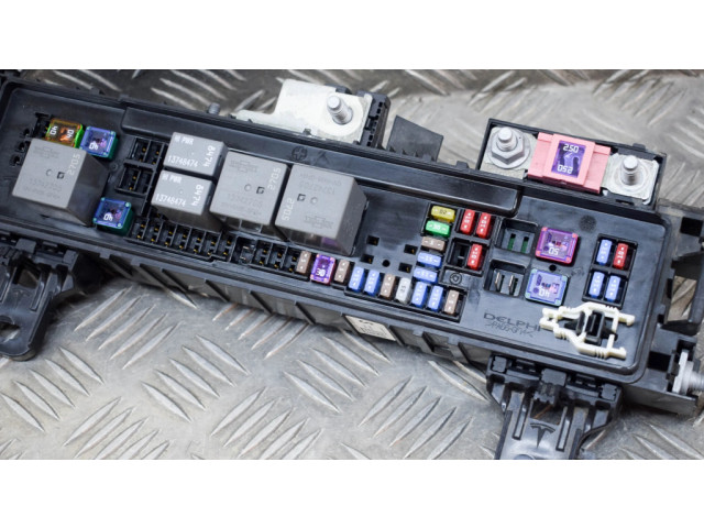 Блок монтирования реле