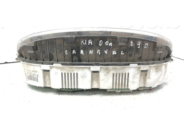 Přístrojová deska KIA Carnival 2000