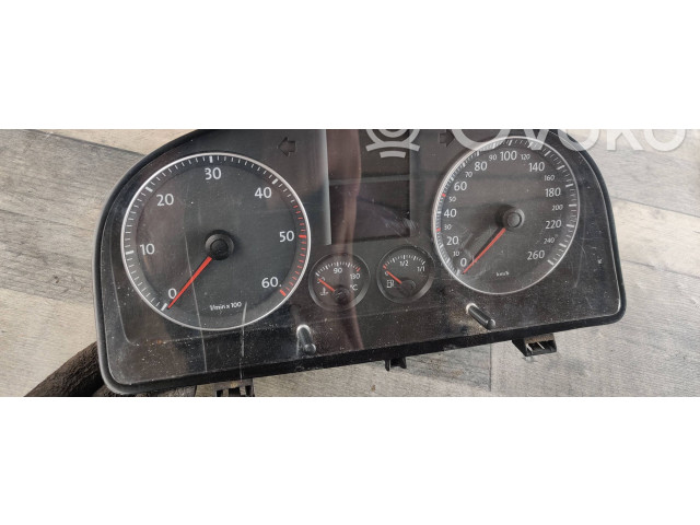 Панель приборов V3354110, 1T0920860G   Volkswagen Touran I       