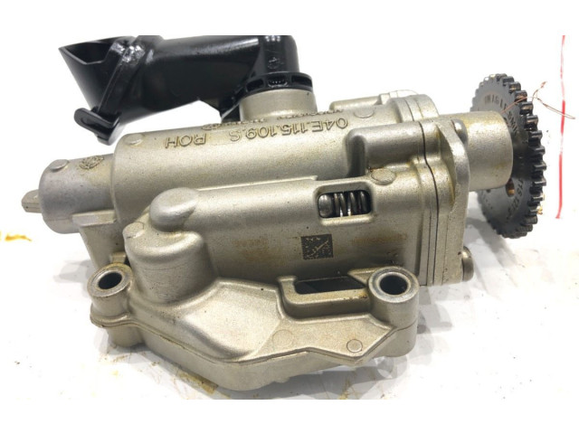 Масляный насос 04E115109S Skoda Octavia Mk3 (5E)