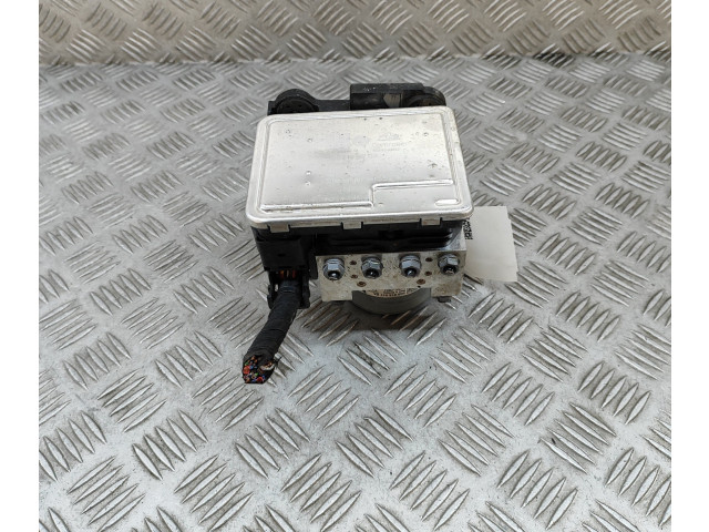 Блок АБС 5Q0614517GA   Skoda  Karoq  2017 -  года