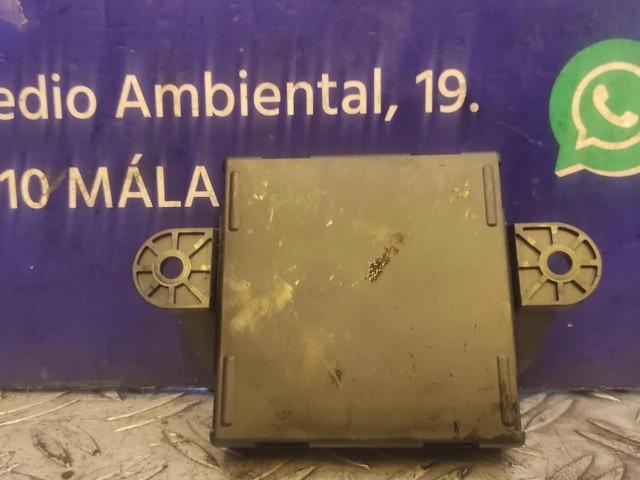 Řídící jednotka a2048702526, MODULOELECTRONICO Mercedes-Benz C W204