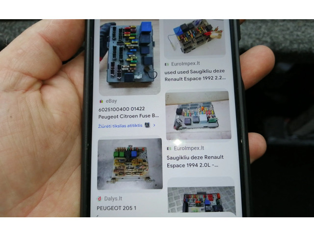   Pojistková skříňka    Renault Espace II 1993