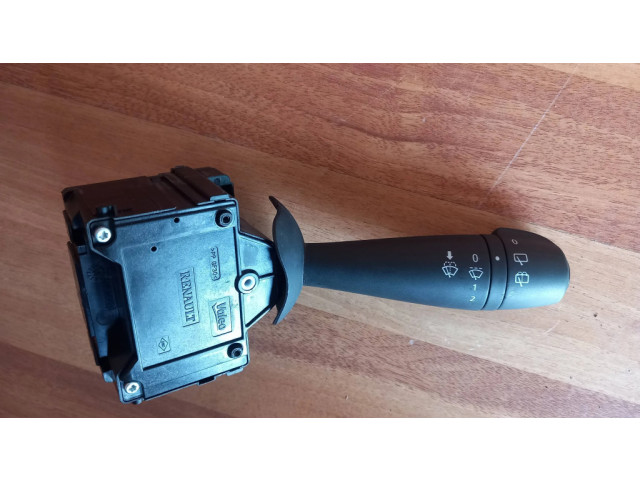 Переключатель дворников 255671453R, 11811220   Dacia Logan II