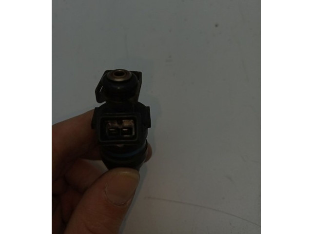 Vstřikovač 913512, 913512 Saab 9000 CS B234L