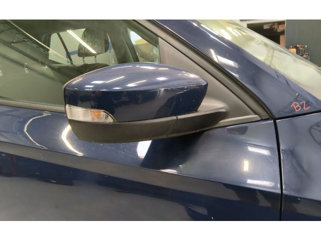 Зеркало электрическое        Skoda Fabia Mk3 (NJ)  2015 - 2021 года   