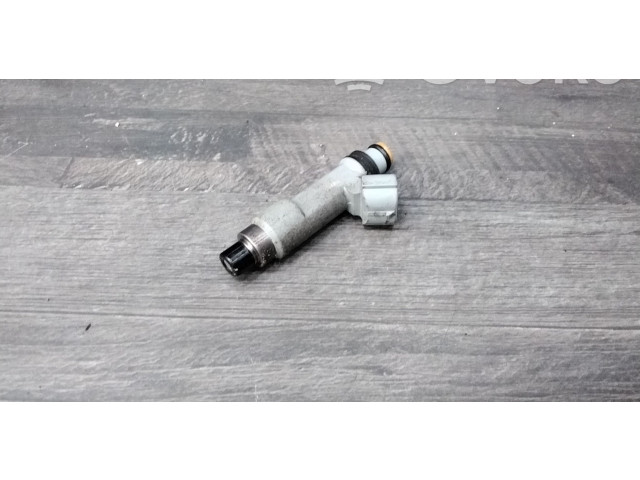 Vstřikovač Suzuki Liana