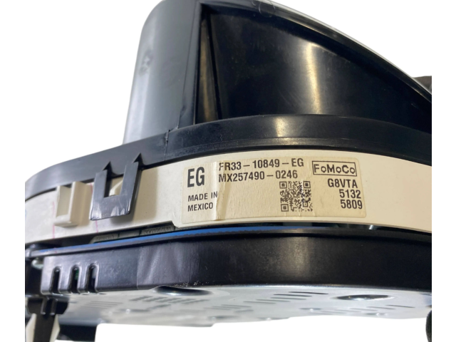 Přístrojová deska Ford Mustang VI 2015 FR3310849EG