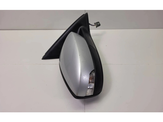 Зеркало электрическое Skoda Fabia Mk3 (NJ) 2015 - 2021 года