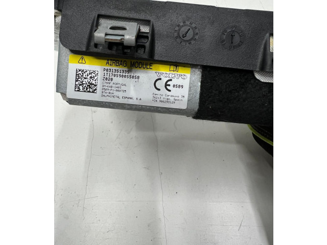 Подушка безопасности для колен 11170590055058, P031351335   Volvo XC90