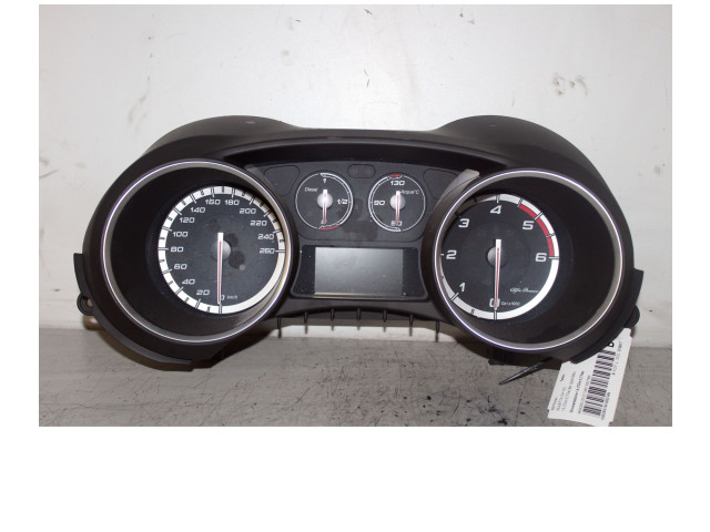 Панель приборов 50527456 Alfa Romeo Giulietta