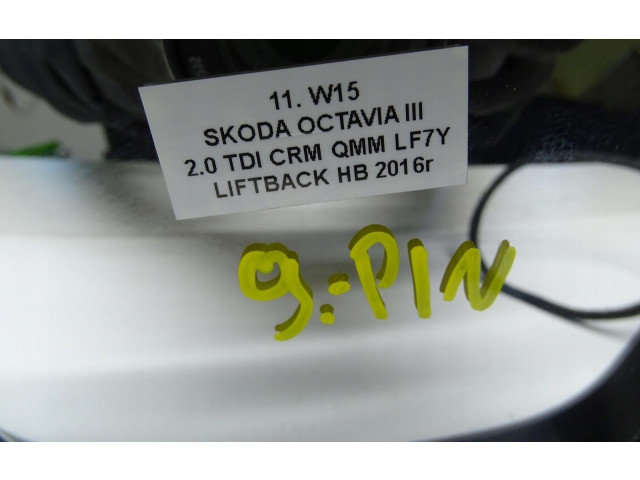 Зеркало электрическое Skoda Octavia Mk3 (5E) 2013 - 2019 года