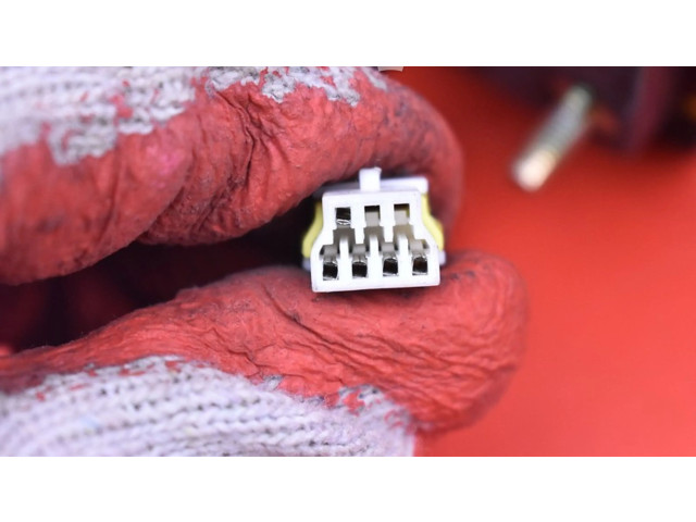 Зеркало электрическое Mitsubishi Lancer 2003 - 2007 года