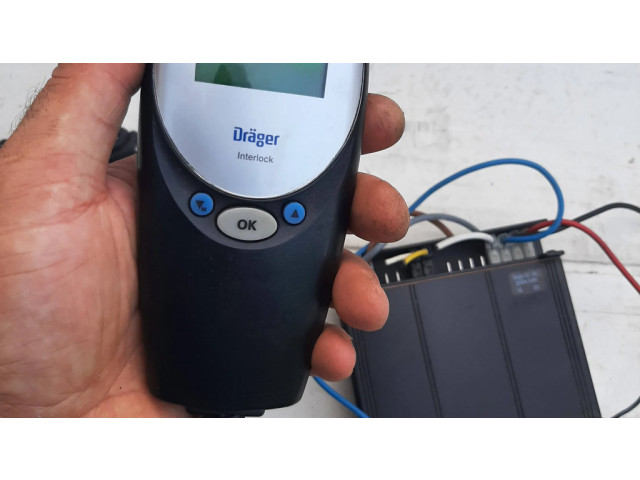 Считывающее устройство карточки зажигания