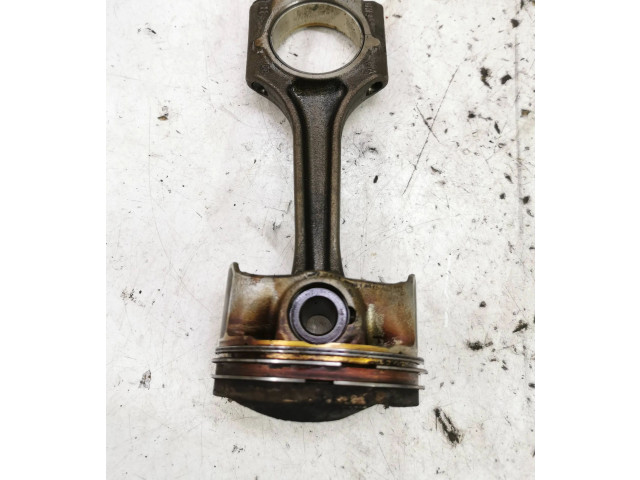 Píst 06LD Audi A3 S3 8V CJS