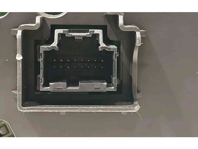 Přístrojová deska Ford Kuga III 2021 2467393