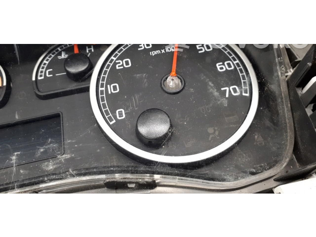 Přístrojová deska Fiat Punto (199) 2012 555000460104