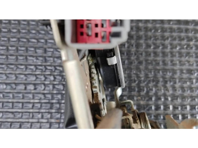 замок багажника A95613206BU Chrysler Pacifica 2017- года