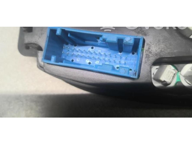 Панель приборов NT Citroen Xsara Picasso