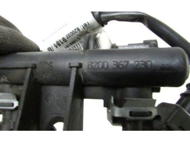 Форсунка 8200292590 Dacia Sandero