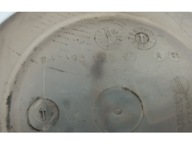 Радиатор охлаждающей жидкости 9639562580, 9639562680 Citroen C2 - года