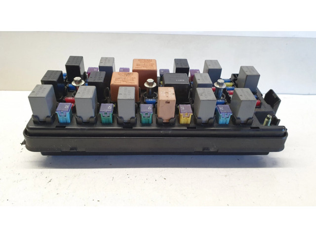 Pojistková skříňka 96821095 Chevrolet Captiva 2009