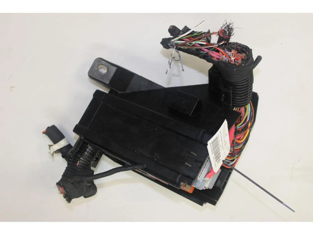 Блок предохранителей    Jeep Renegade    