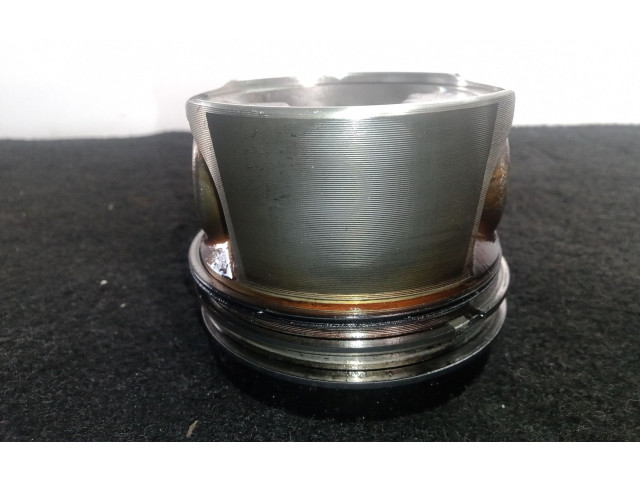 Píst    Seat Leon (1P)    CAYC 