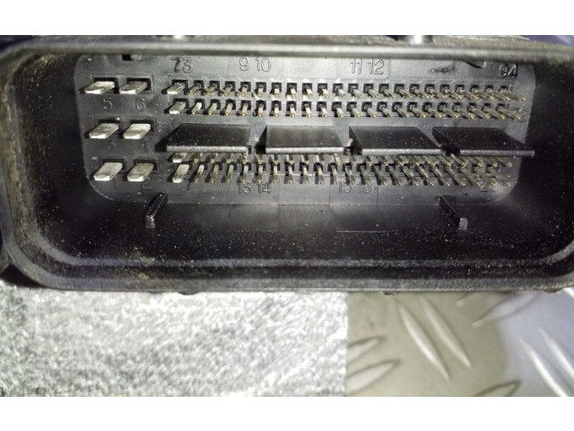 Блок управления двигателем Блок управления 391102B500, 0261201324   KIA Ceed