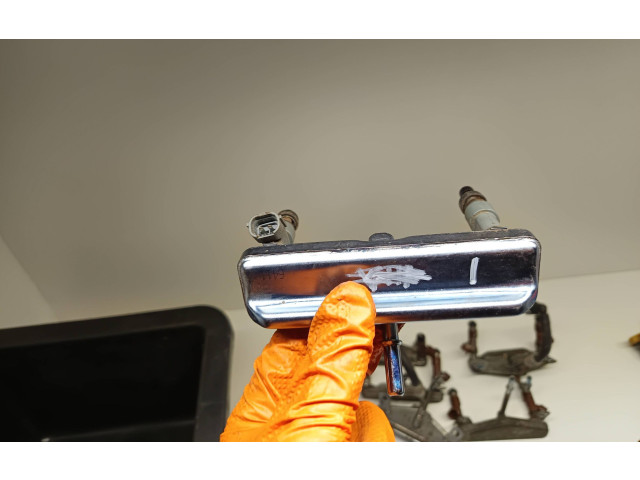 Vstřikovač 226042916 Subaru Outback (BS)