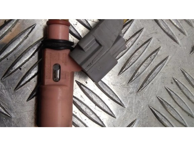 Vstřikovač 2325020030   Lexus RX 330 - 350 - 400H  pro benzínový / Электричество motor 3.3 1 