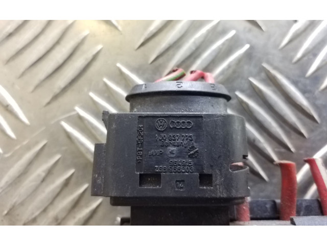 Блок предохранителей 1J0937773 Audi A3 S3 8L