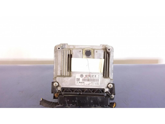 Блок управления двигателем ECU