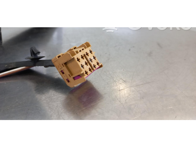 Zpětné zrcátko  Volkswagen Polo IV 9N3   6Q0857934  