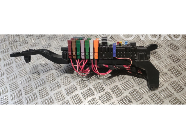 Блок предохранителей A1665402350   Mercedes-Benz GL X166    