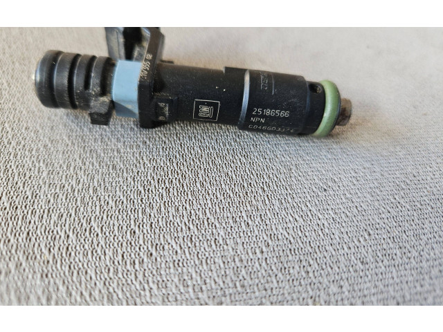 Форсунка 25186566    Chevrolet Spark   