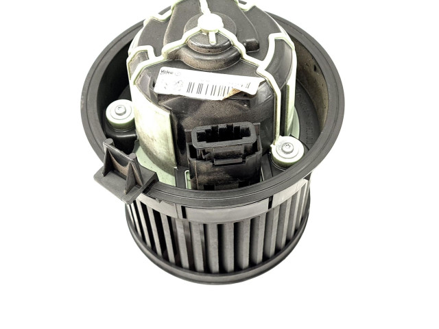 Вентилятор печки    T1011131B, RH02   Citroen DS4